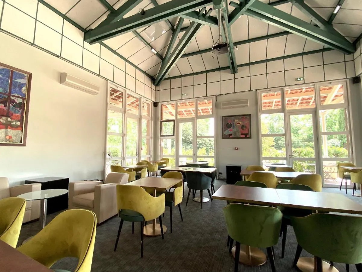 Domaine De La Reynaude Hotel Aurons